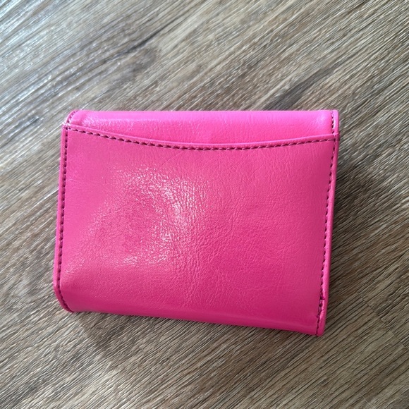 Modabella Fuchsia Wallet - Picture 2 of 5
